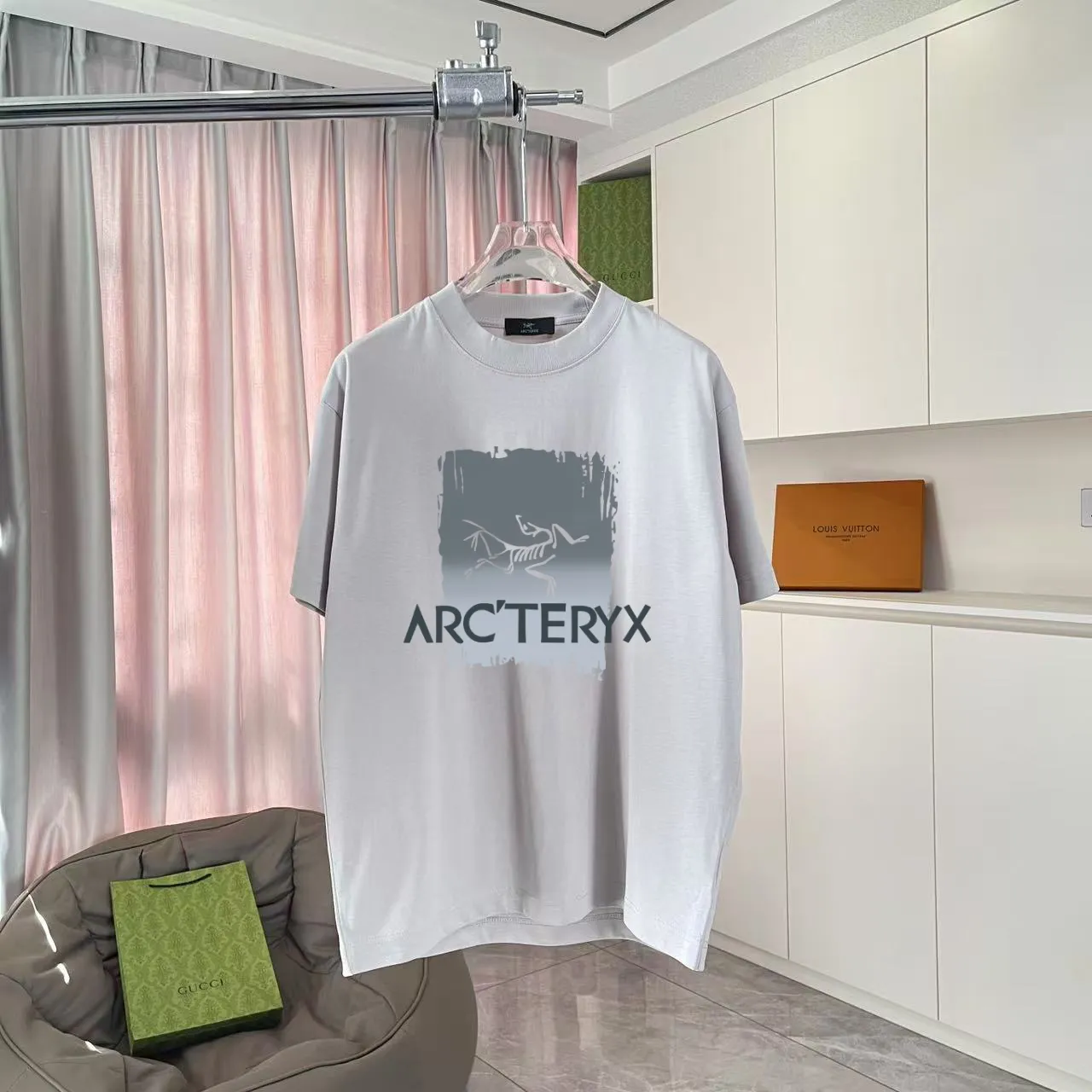 ARC'TERYX* 2025 New Arrival logo t g Same Style Size：S M L XL XXL ：Black White Pink Gray Red